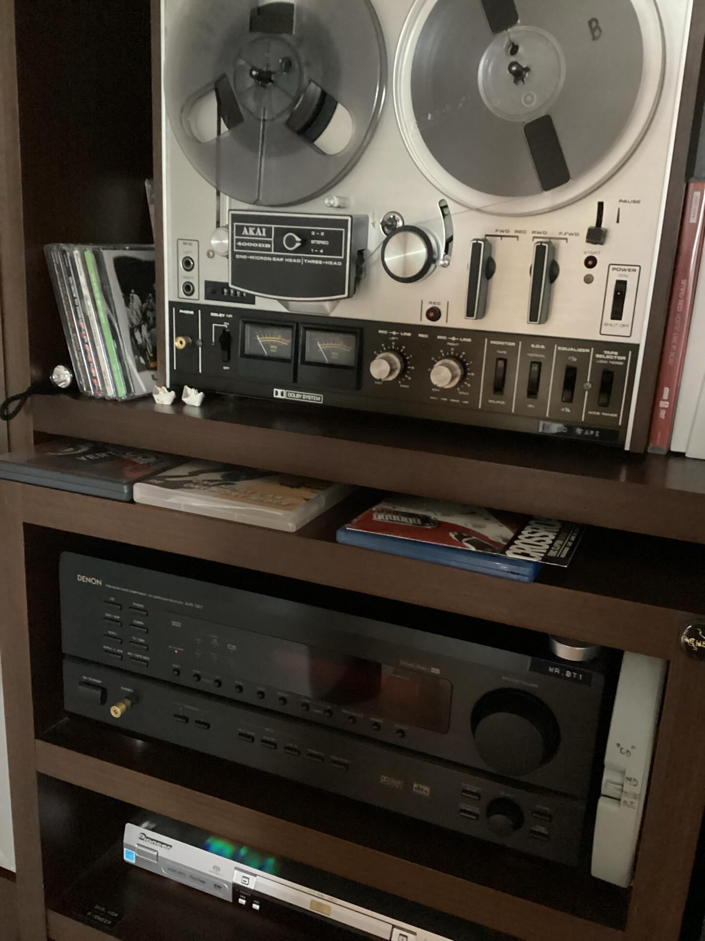 Harmonic Fusion of Vintage and Modern Audio